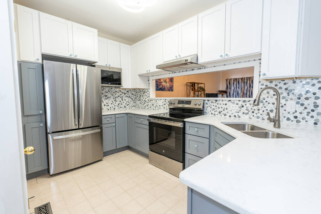 White & Grey Shaker, Havre de Grace