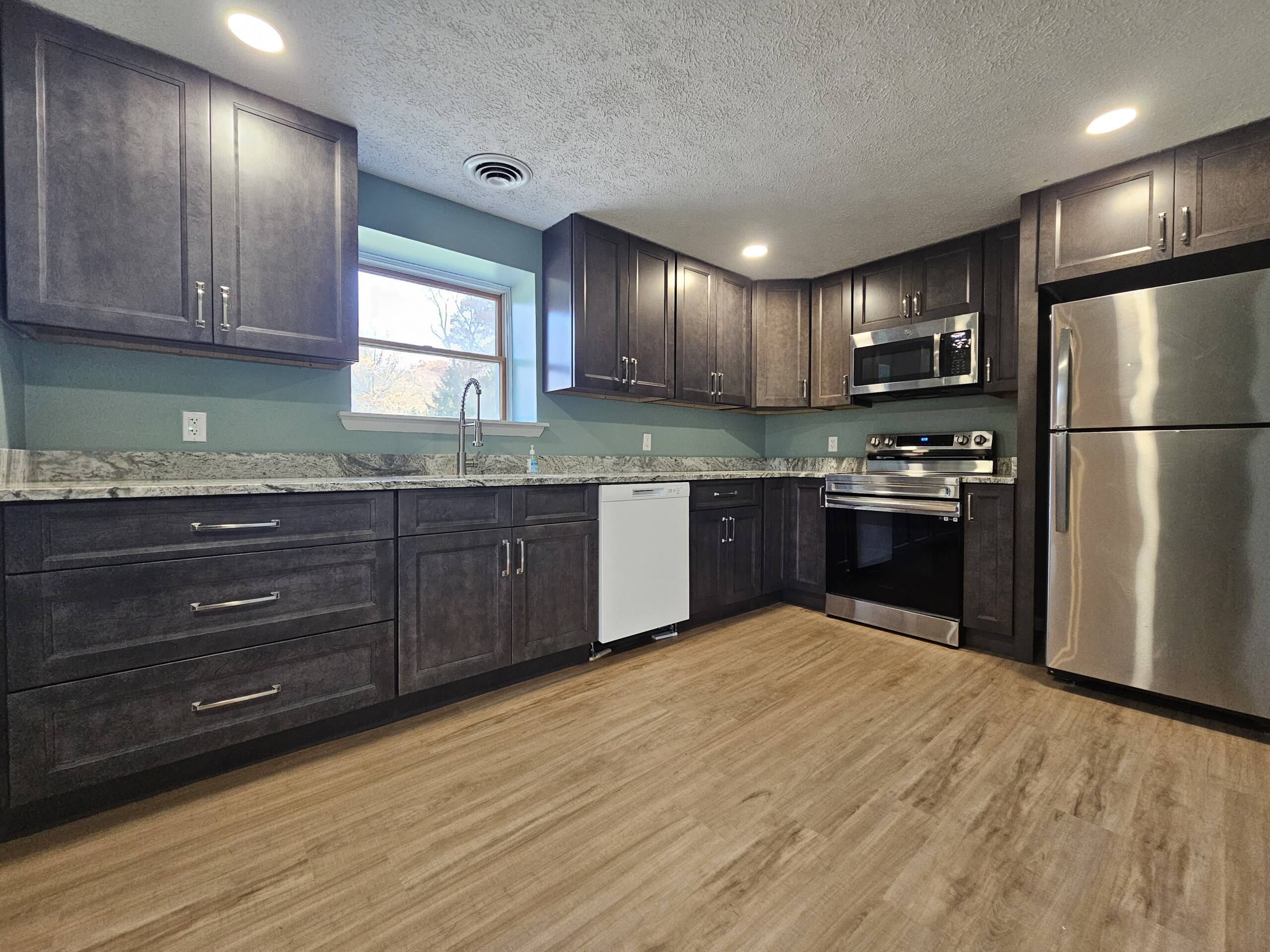 Shale Maple Shaker, Joppa